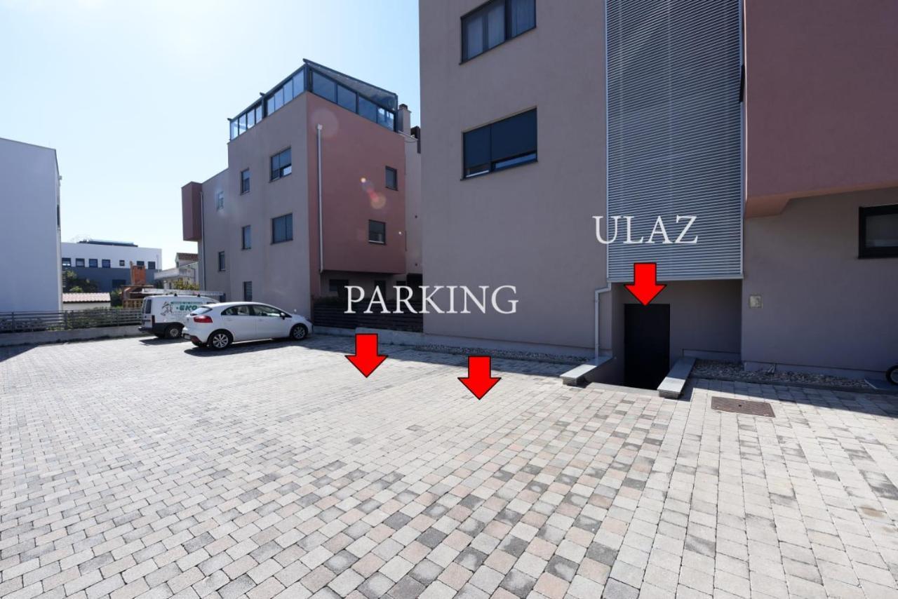 Apartamento Novi Apartman Franka Zadar Exterior foto